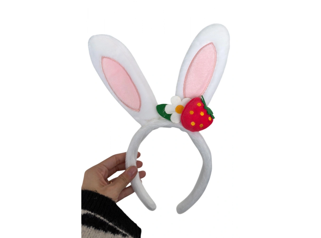 Beyaz Renk Kulak Figürlü Çilek Detaylı Peluş Taç