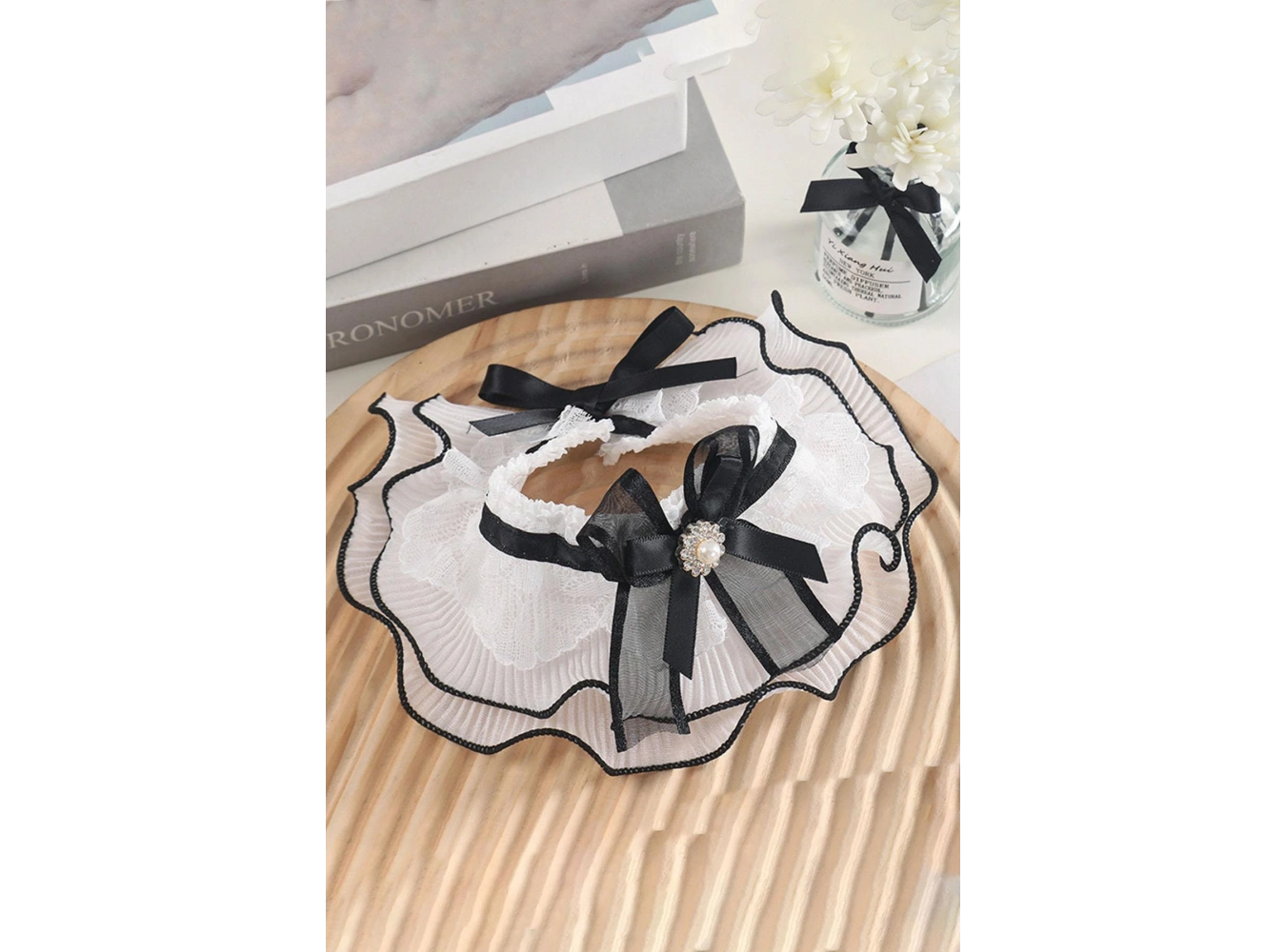 Beyaz Renk Kurdele Figürlü Tül Detaylı Ayarlanabilir  Kedi/ Köpek Tasması