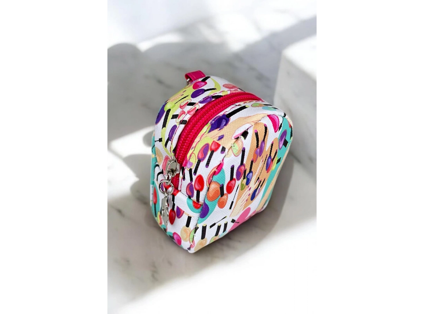 Beyaz Renk Oje Figürlü Anahtarlık Cüzdan