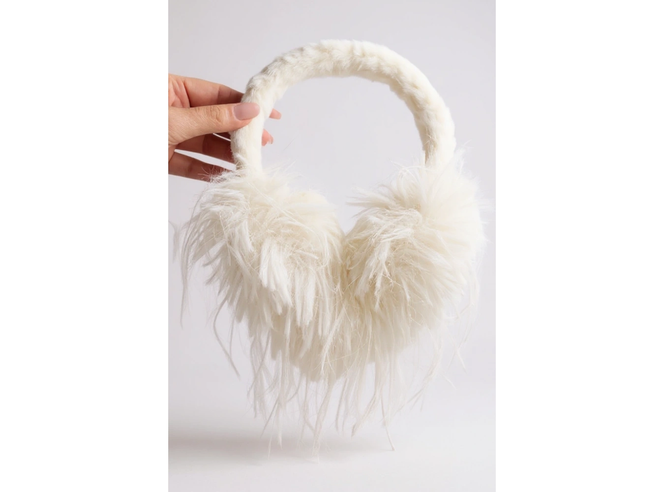 Beyaz Renk Peluş Kulaklık