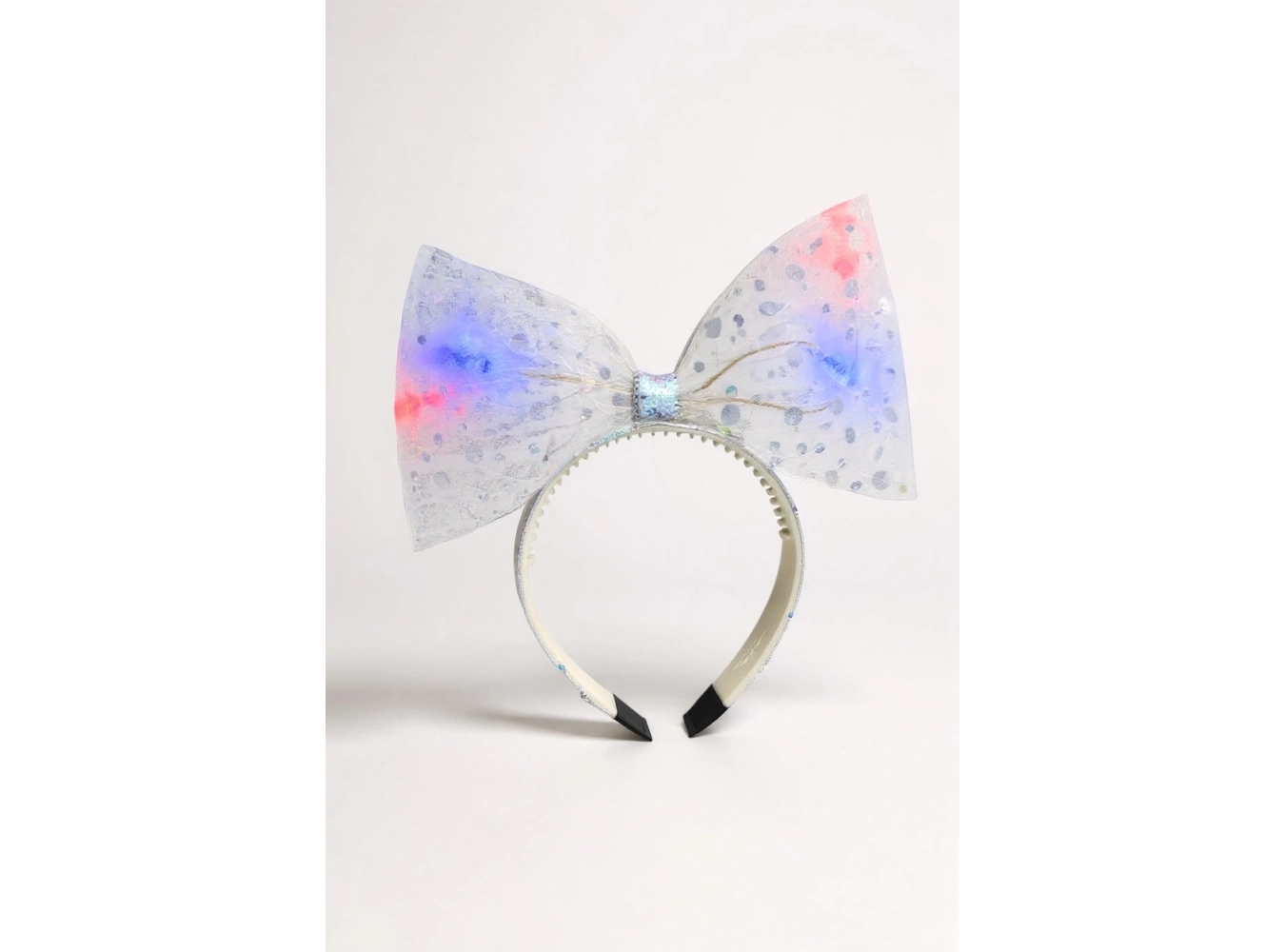 Beyaz Renk Pullu Kurdele Figürlü Işıklı Taç