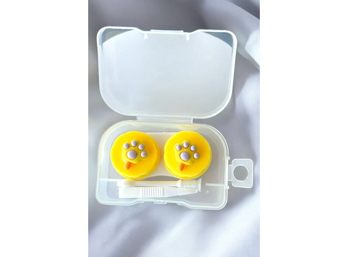 Beyaz Renk Sarı Pati Figürlü Lens Saklama Kutusu