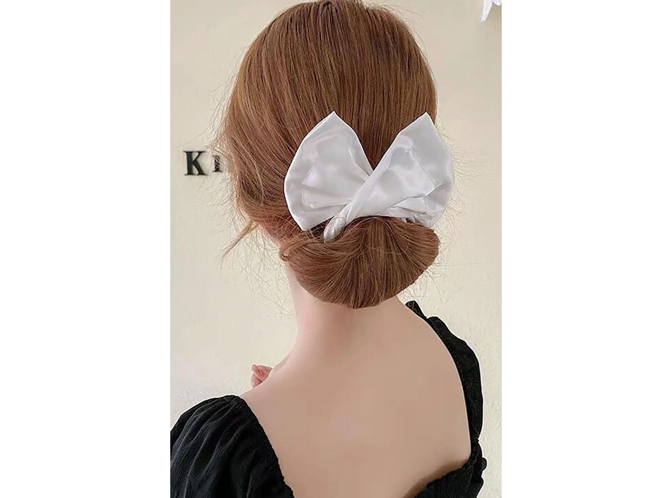 Beyaz Renk Telli Topuz Tokası