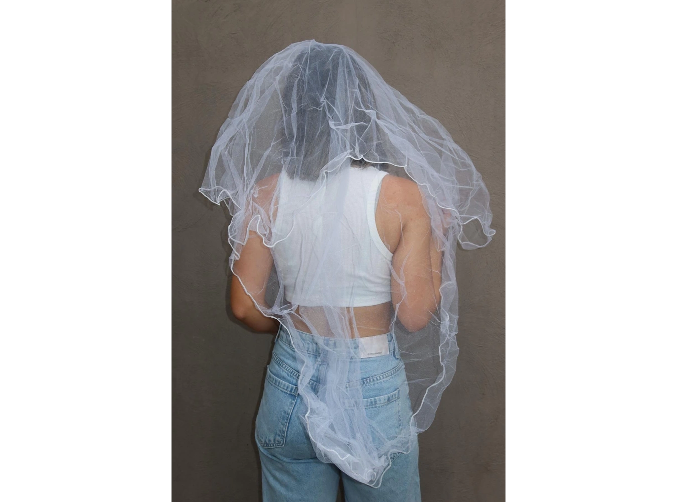 Beyaz Renk Tüllü Duvak Detaylı Bride Taç