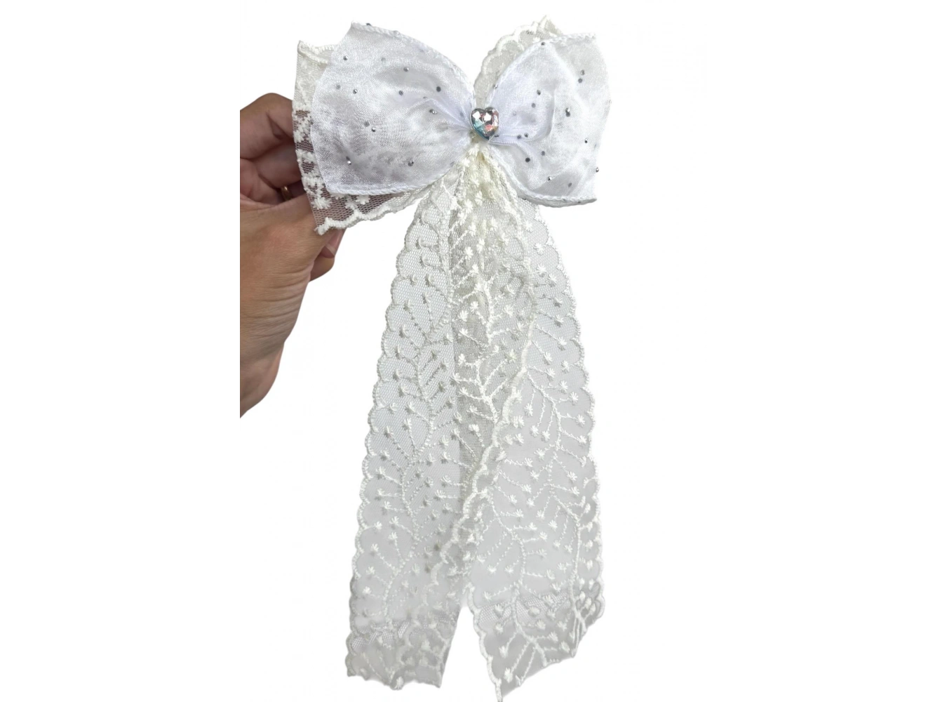 Beyaz Ve Krem Renk Taş Detaylı Kurdele Otomat Toka