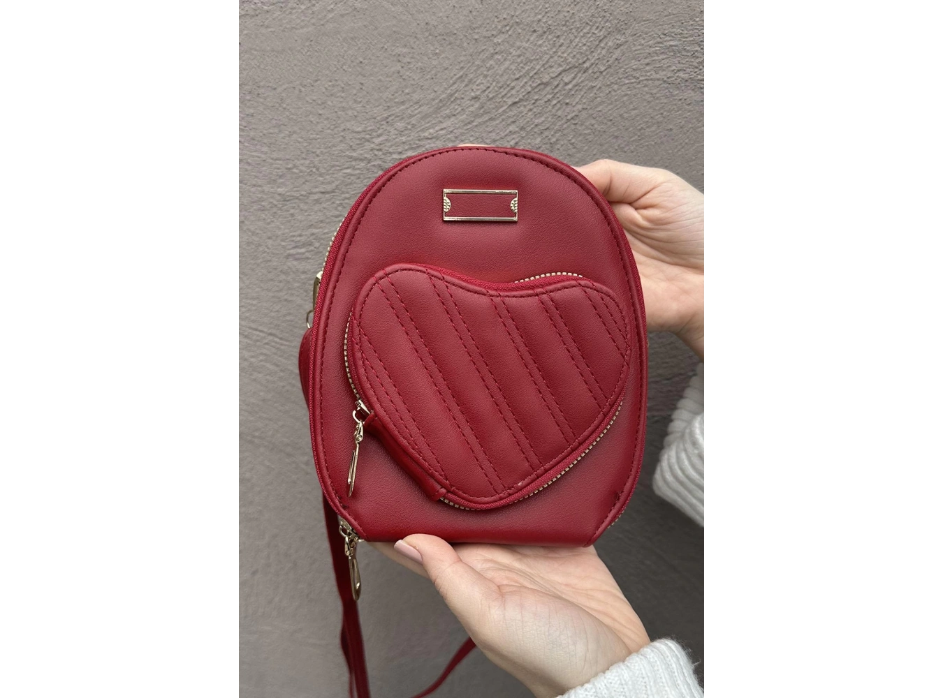 Bordo Renk Kalp Detaylı Deri Kadın Çanta