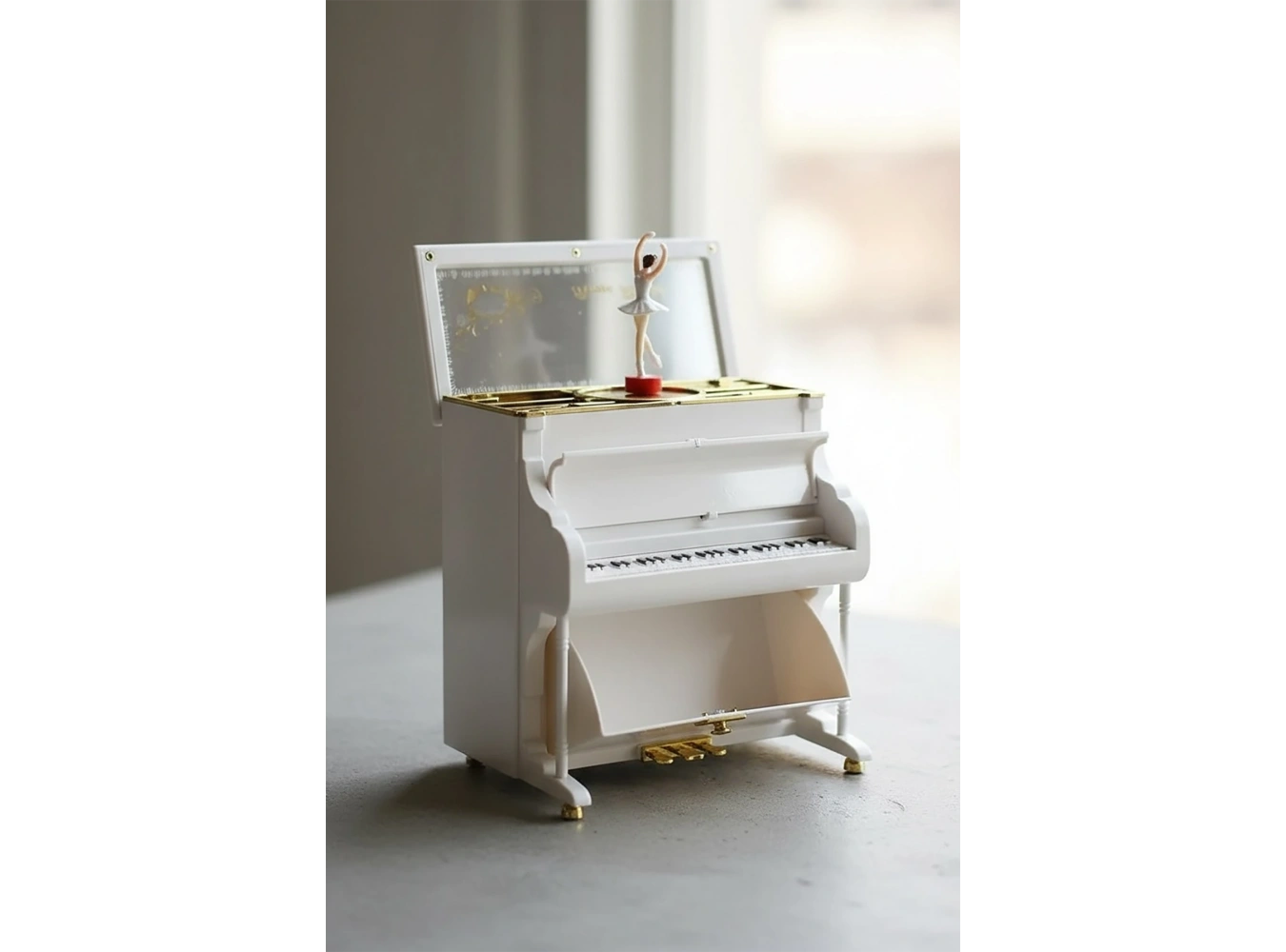 Dans Eden Balerinli Piyano Müzik ve Takı Kutusu