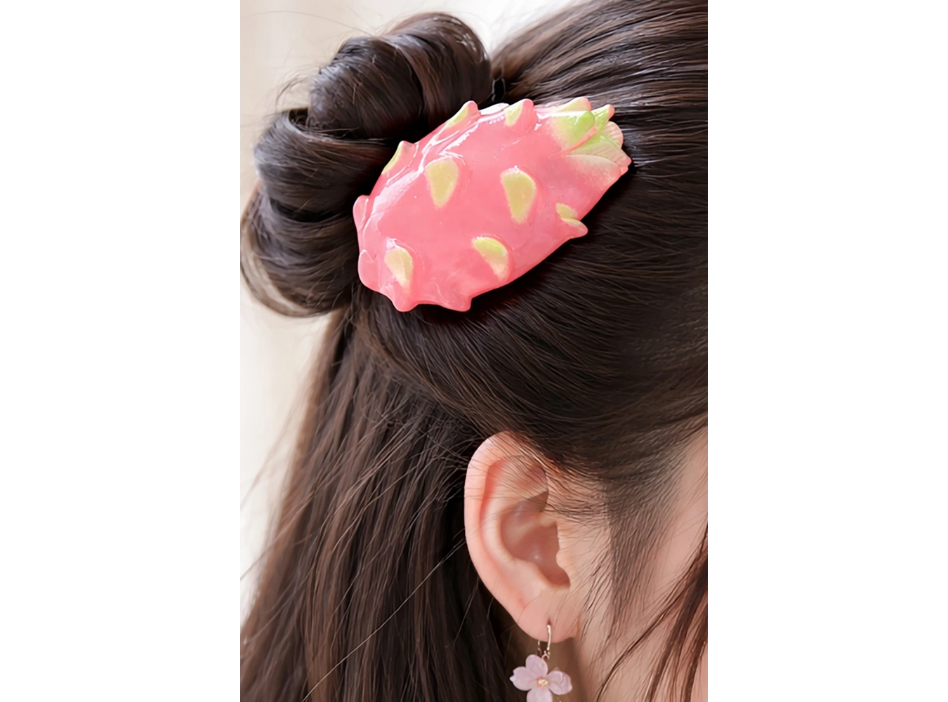 Ejder Meyvesi Figürlü Yan Toka