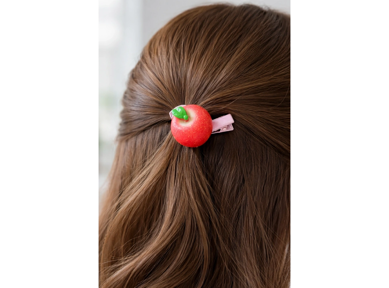 Elma Figürlü Yan Toka