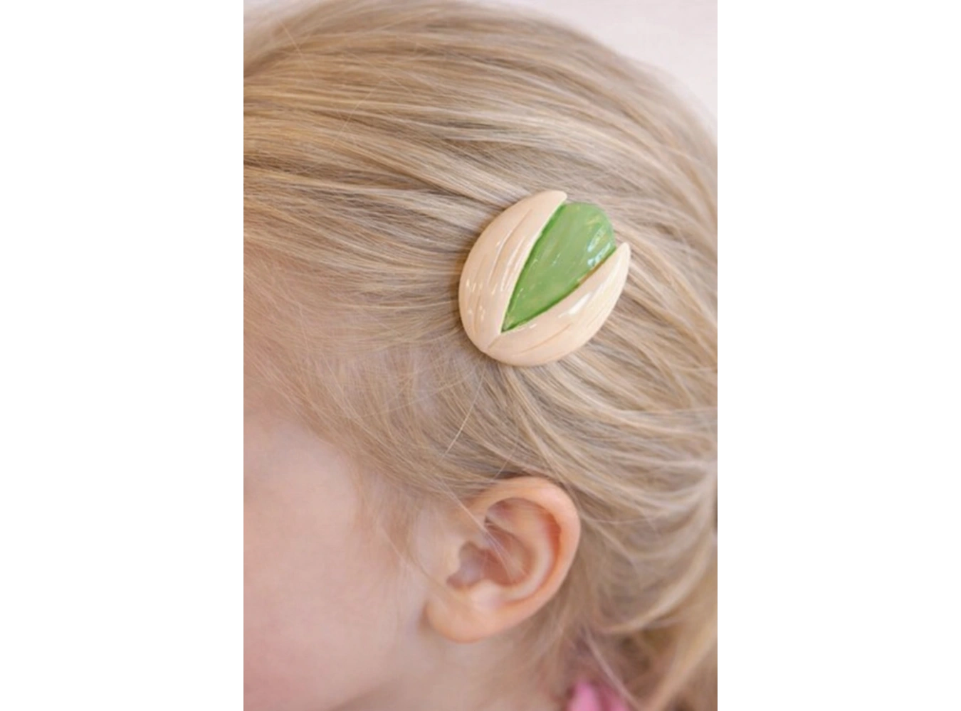 Fıstık Figürlü Yan Toka