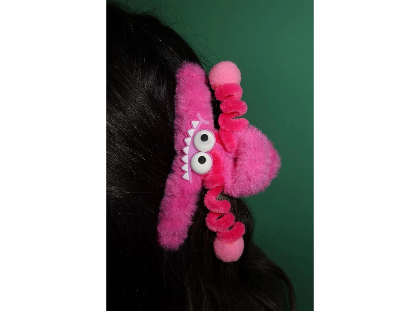 Fuşya Renk Canavar Figürlü Peluş Mandal Toka