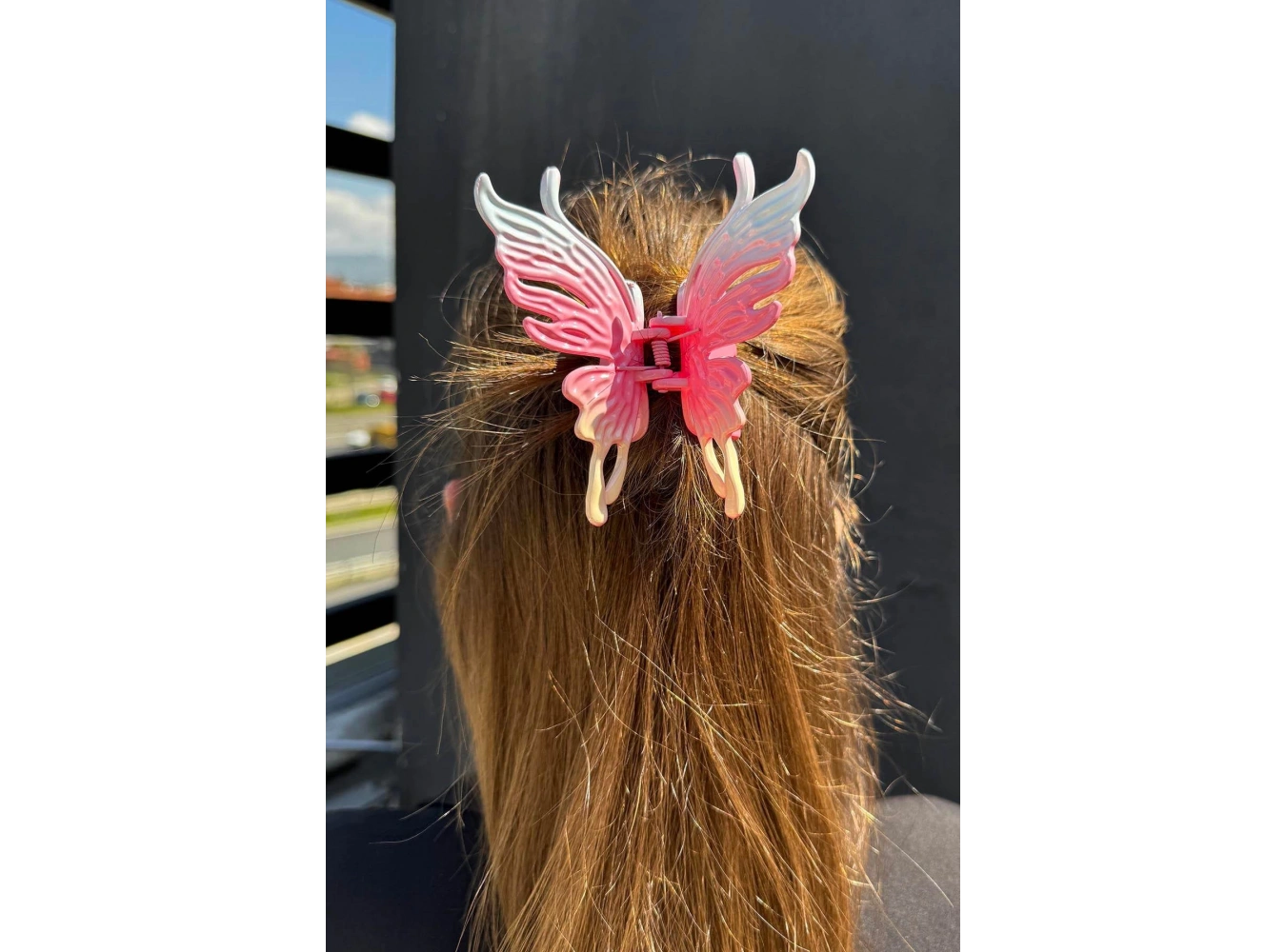 Fuşya Renk Kelebek Figürlü Kemik Mandal Toka