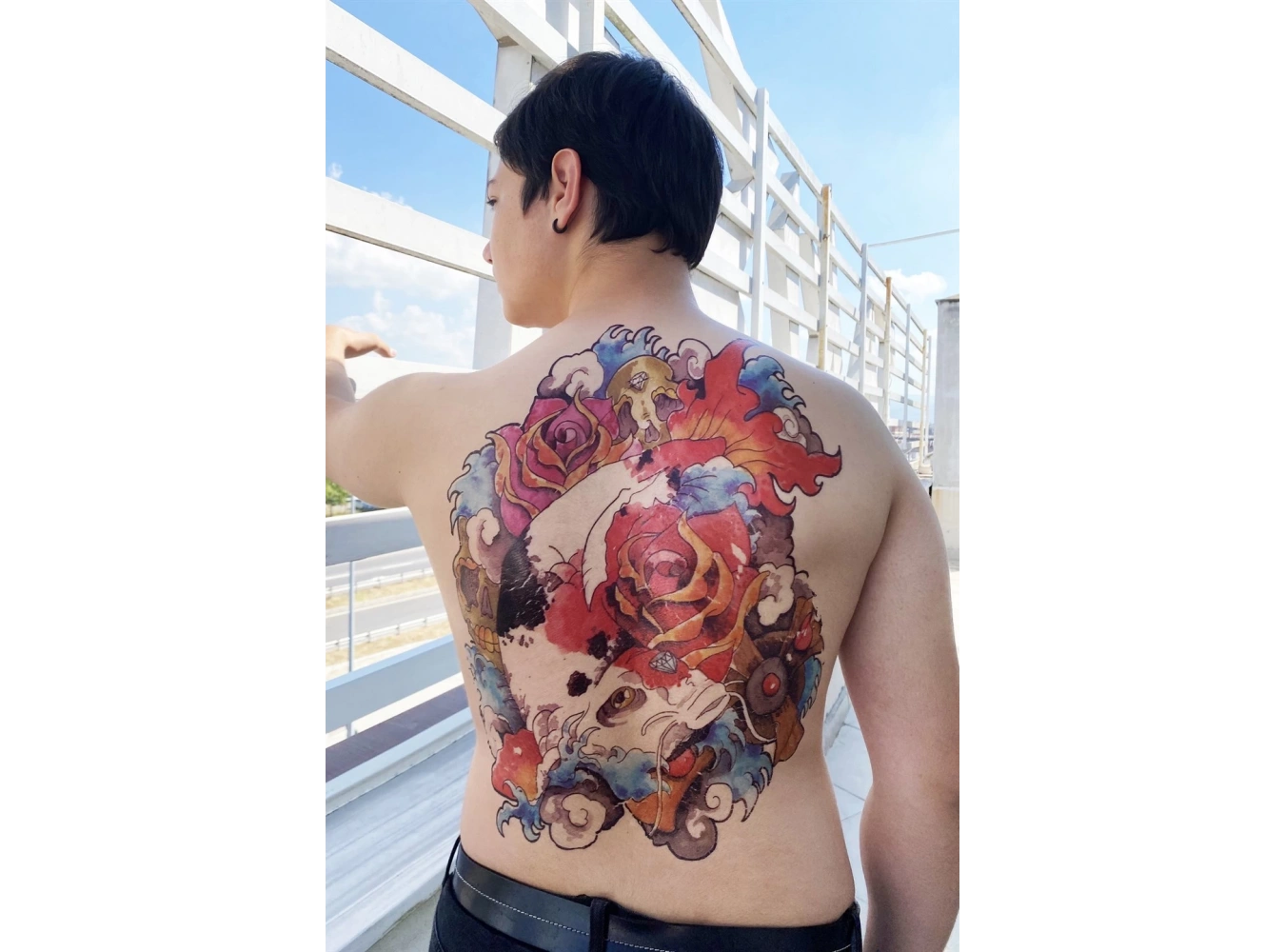 Geçici Balık Modelli Sırt Dövme Tattoo