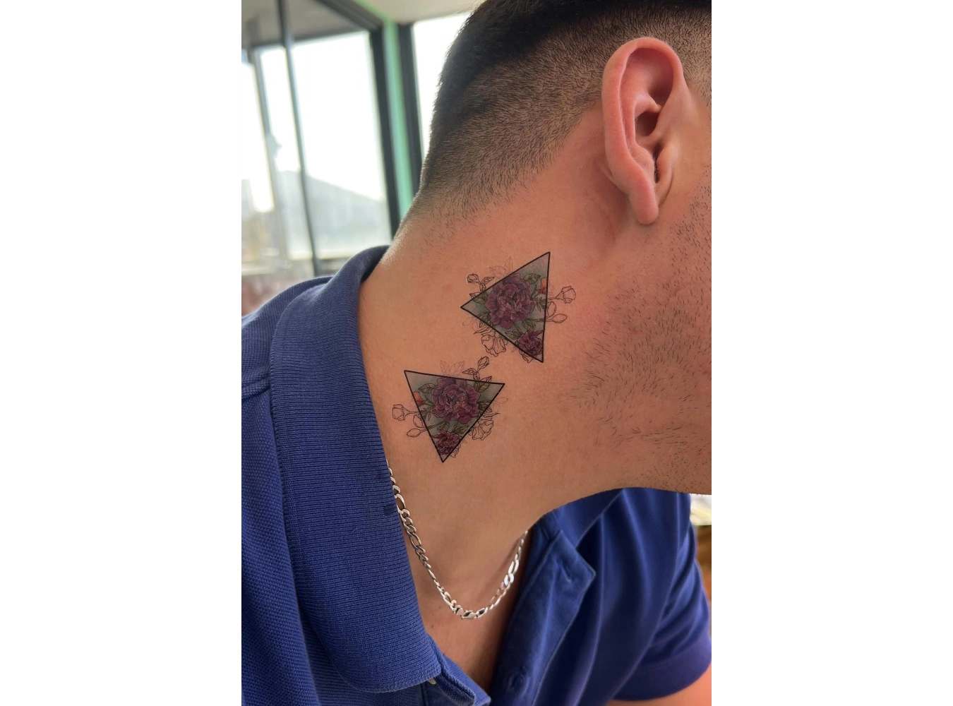 Geçici Çiçek Figürlü Dövme Tatto