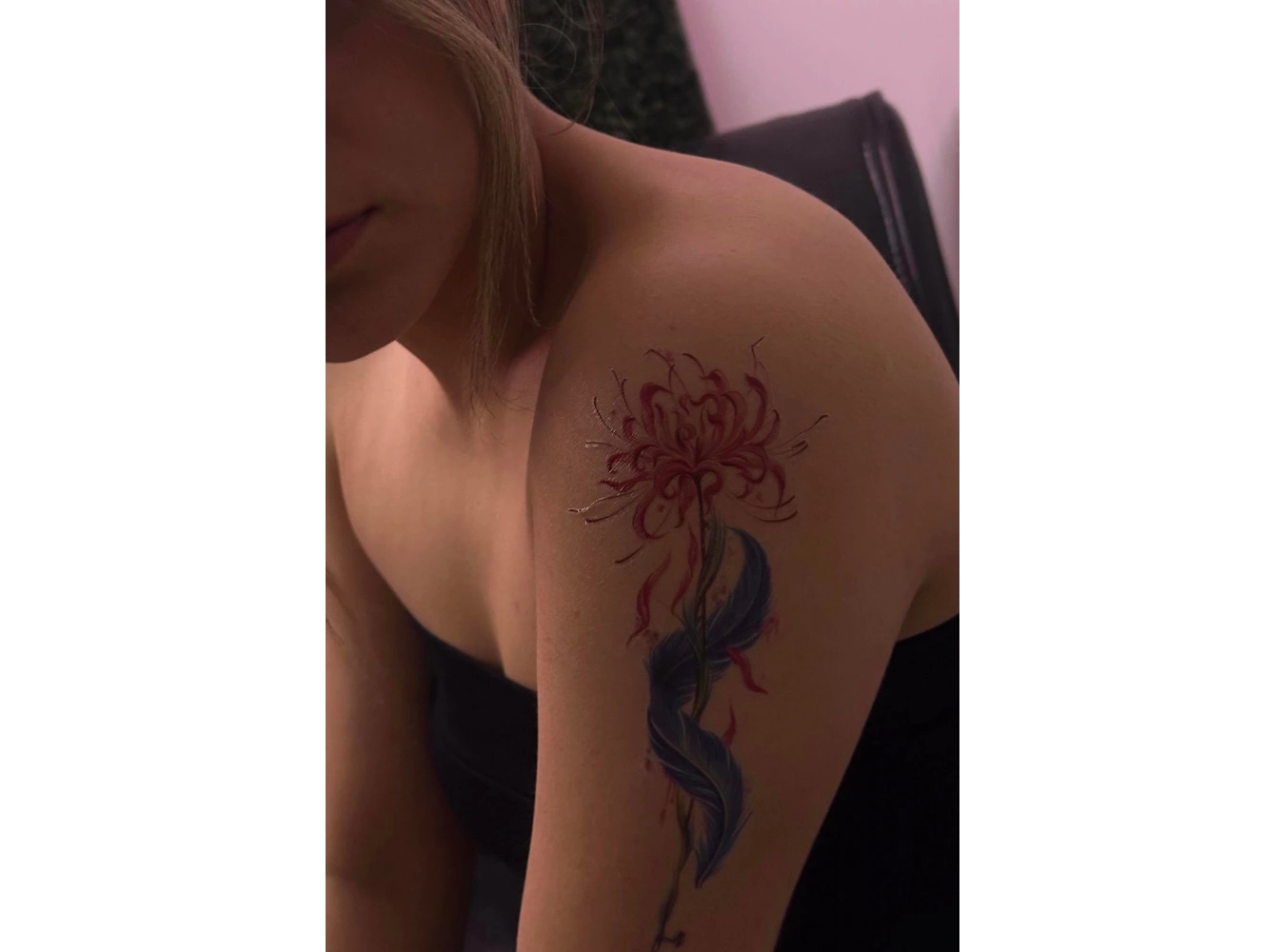 Geçici Çiçek Figürlü Dövme Tattoo