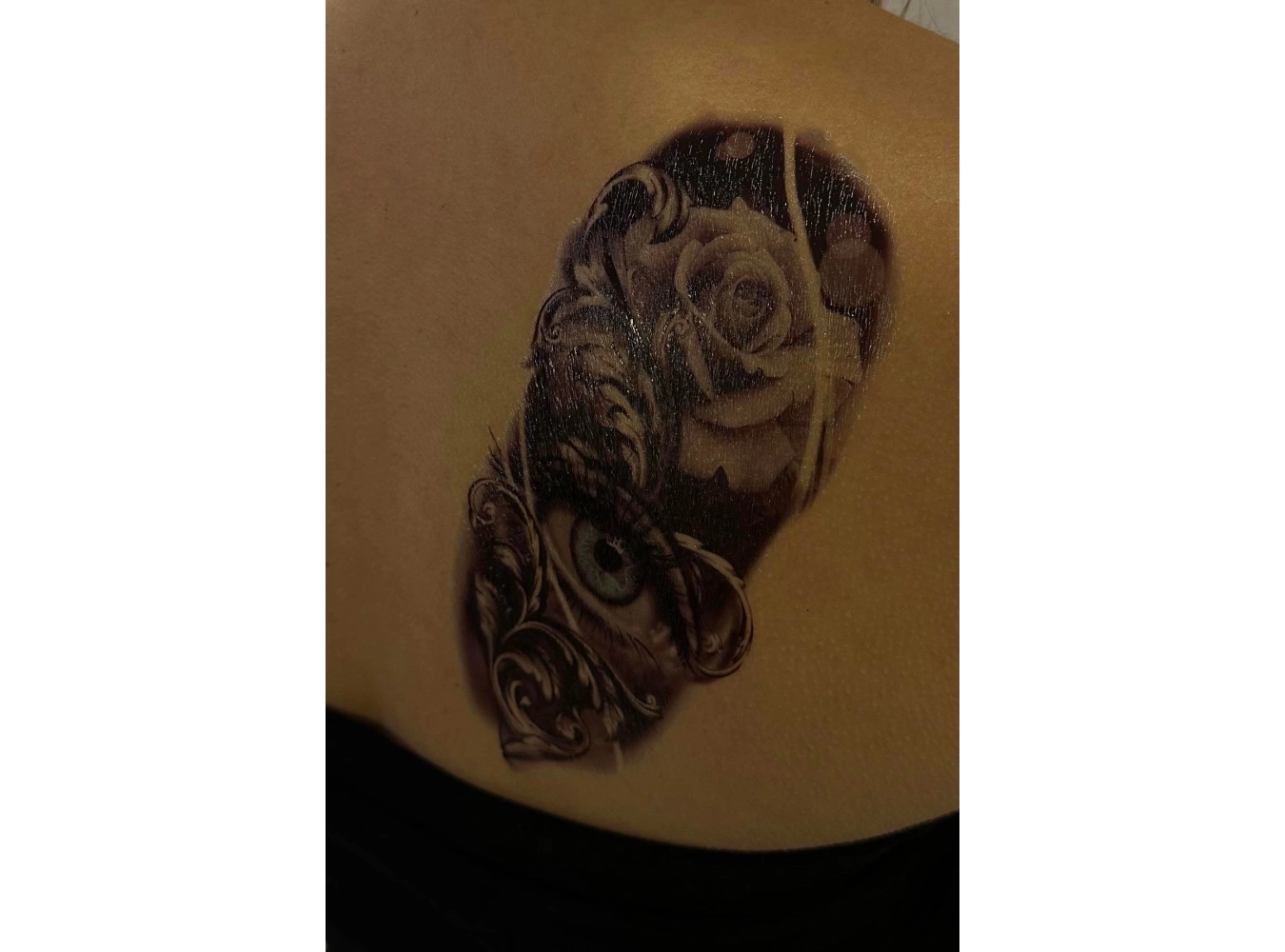 Geçici Göz Ve Gül Figürlü Dövme Tattoo