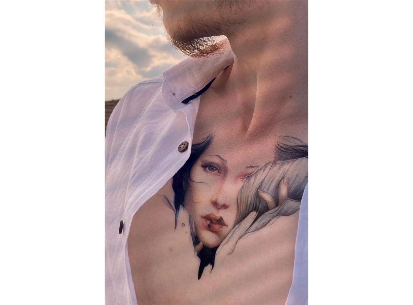 Geçici Kadın Modelli Dövme