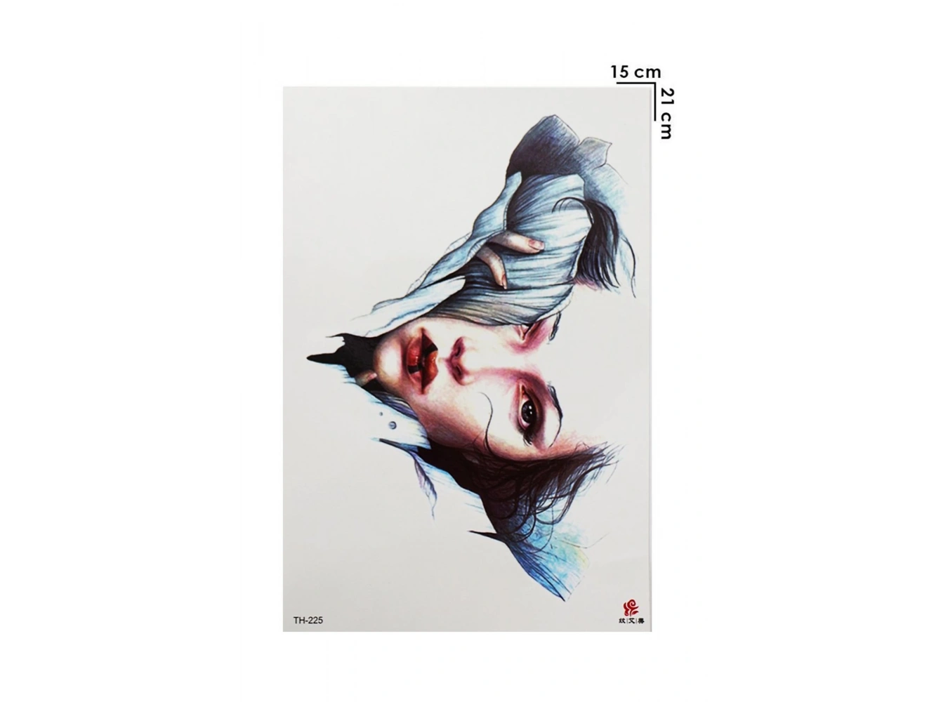 Geçici Kadın Modelli Dövme