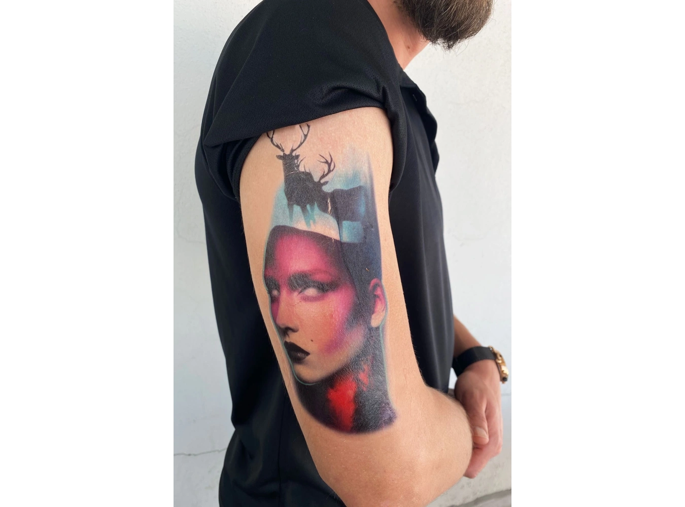 Geçici Kadın ve Geyik Dövme Tattoo