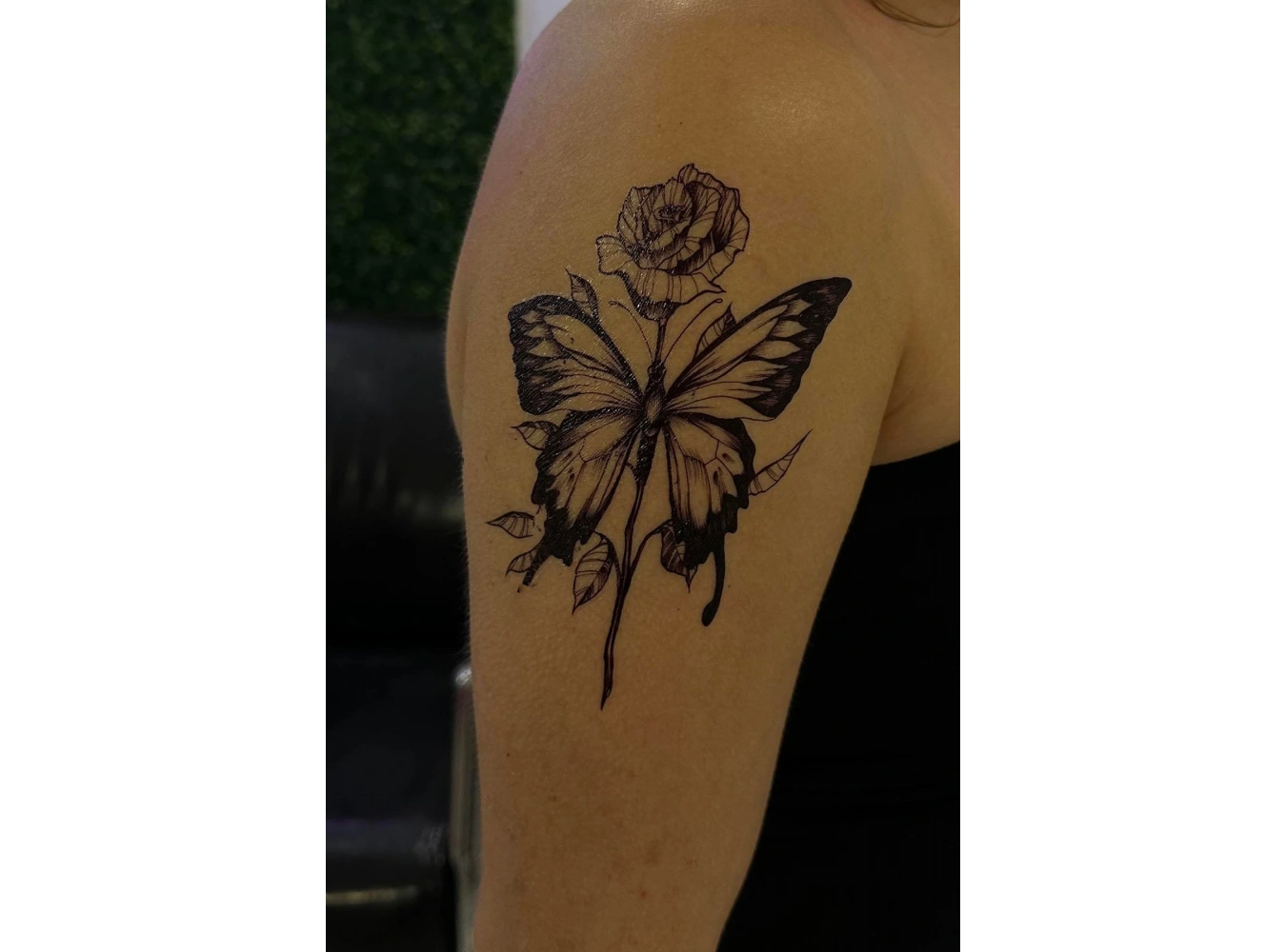 Geçici Kelebek Figürlü Dövme Tattoo