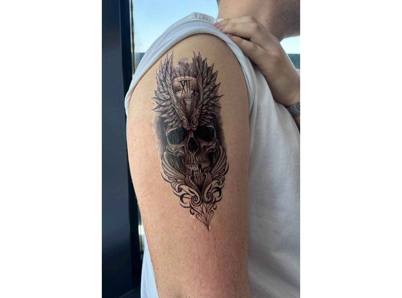 Geçici Kuru Kafa Figürlü Büyük Boy Dövme Tattoo