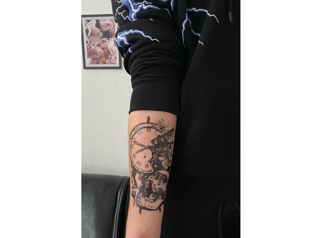 Geçici Kurukafa ve Saat Dövme Tattoo