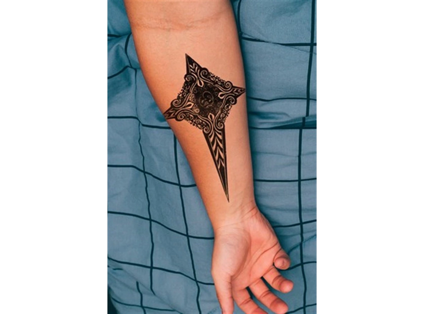 Geçici Kuzey Yıldızı Dövme Tattoo