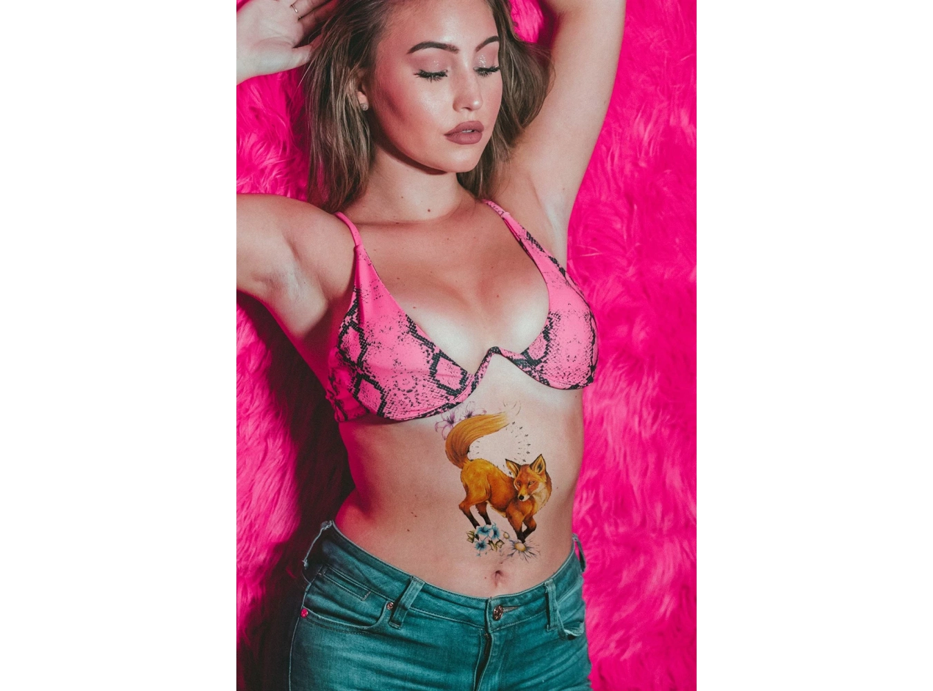 Geçici Tilki ve Çiçek Dövme Tattoo