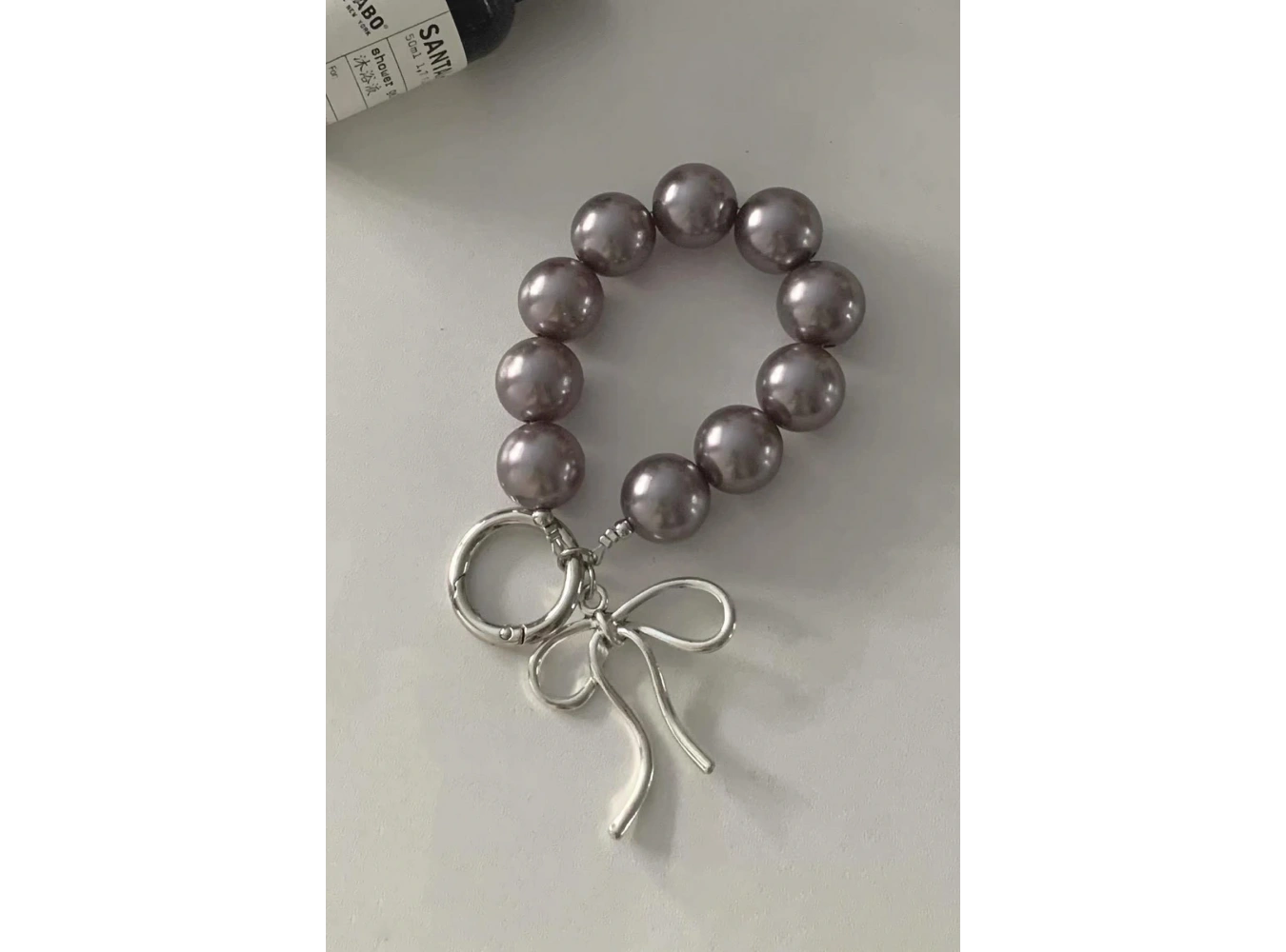 Gri Renk İnci Detaylı Çanta Charm/ Anahtarlık