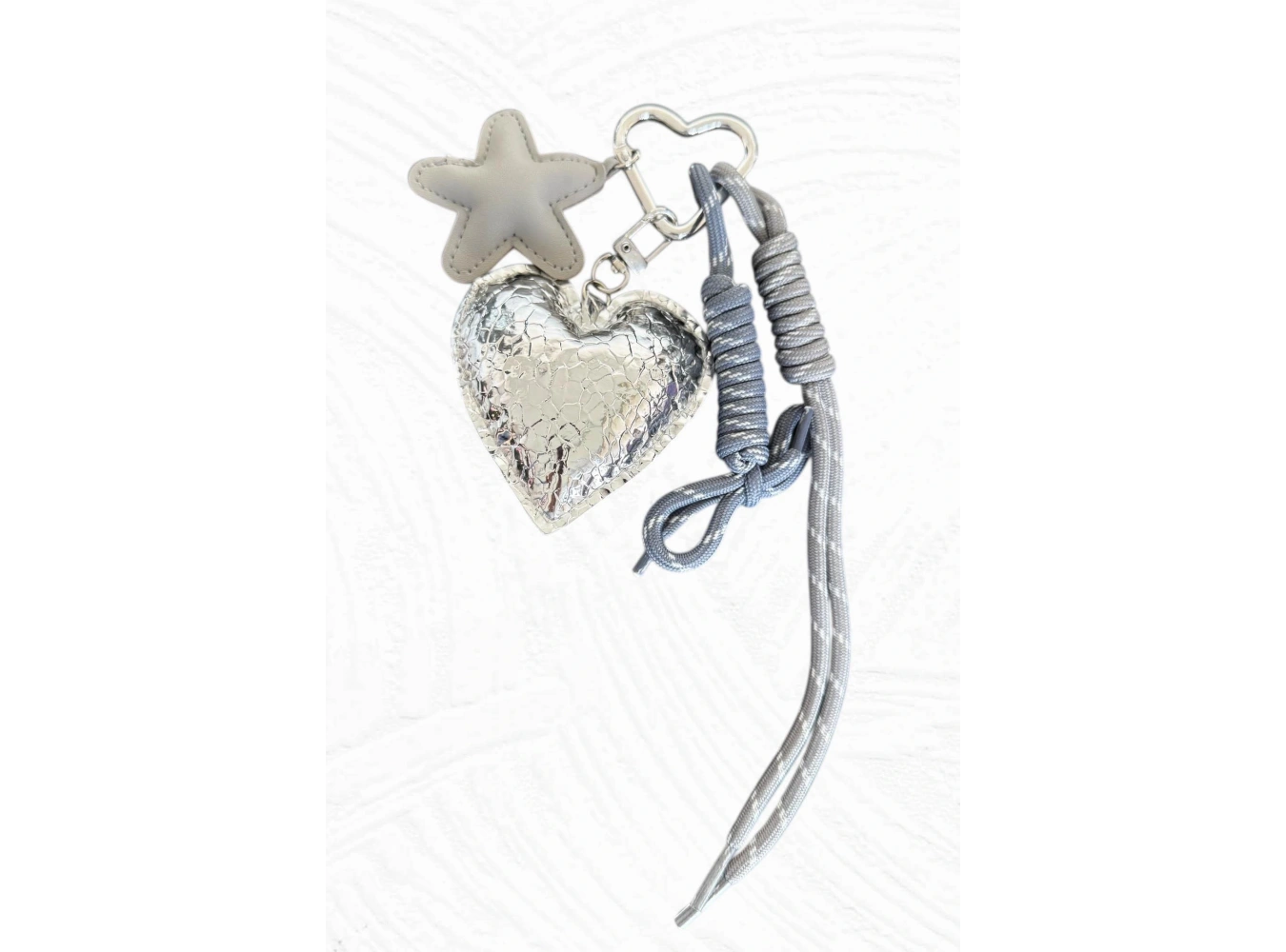 Gri Renk Kalp Ve Yıldız Figürlü Çanta Charm/ Anahtarlık