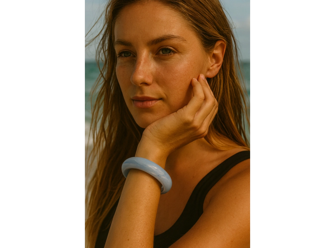 Gri Renk Kemik Mika Bileklik