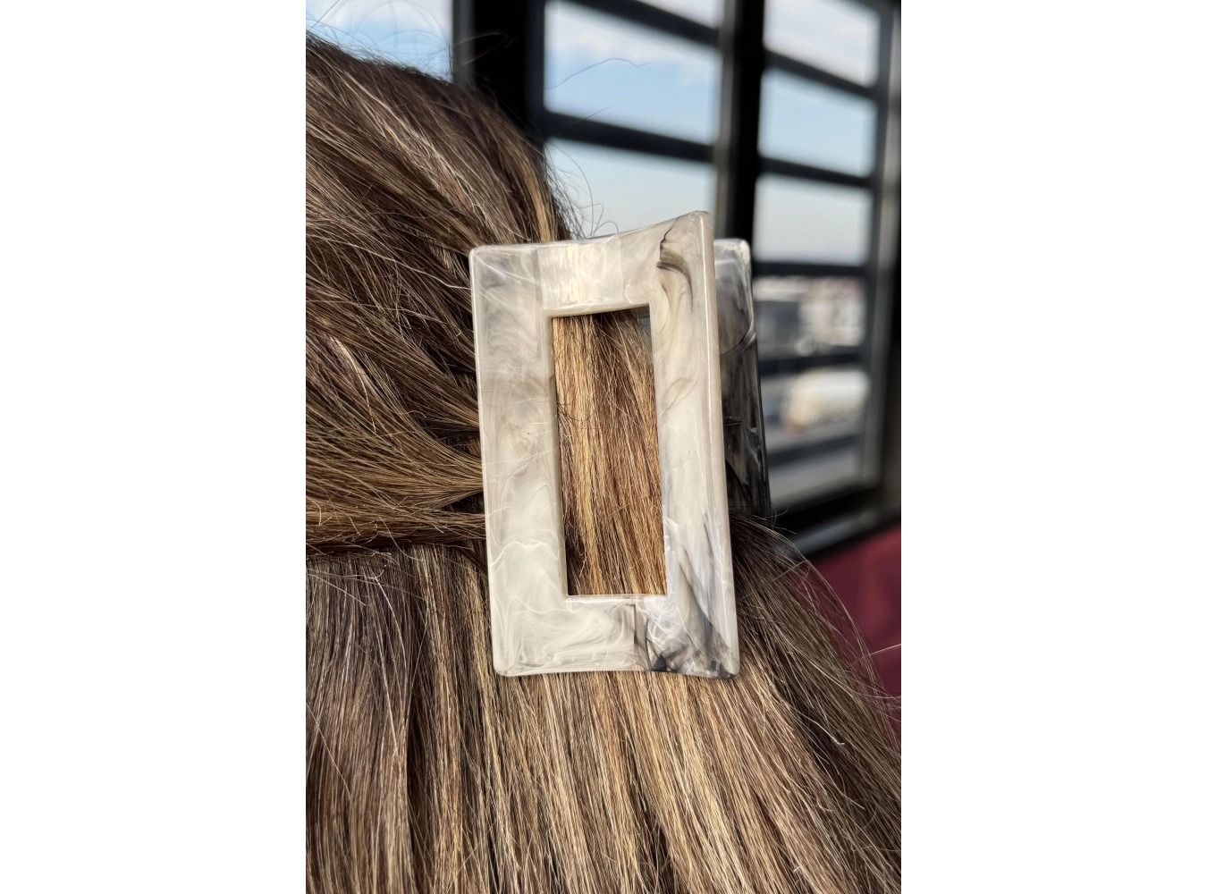 Gri Renk Mermer Desenli Kemik Mandal Toka