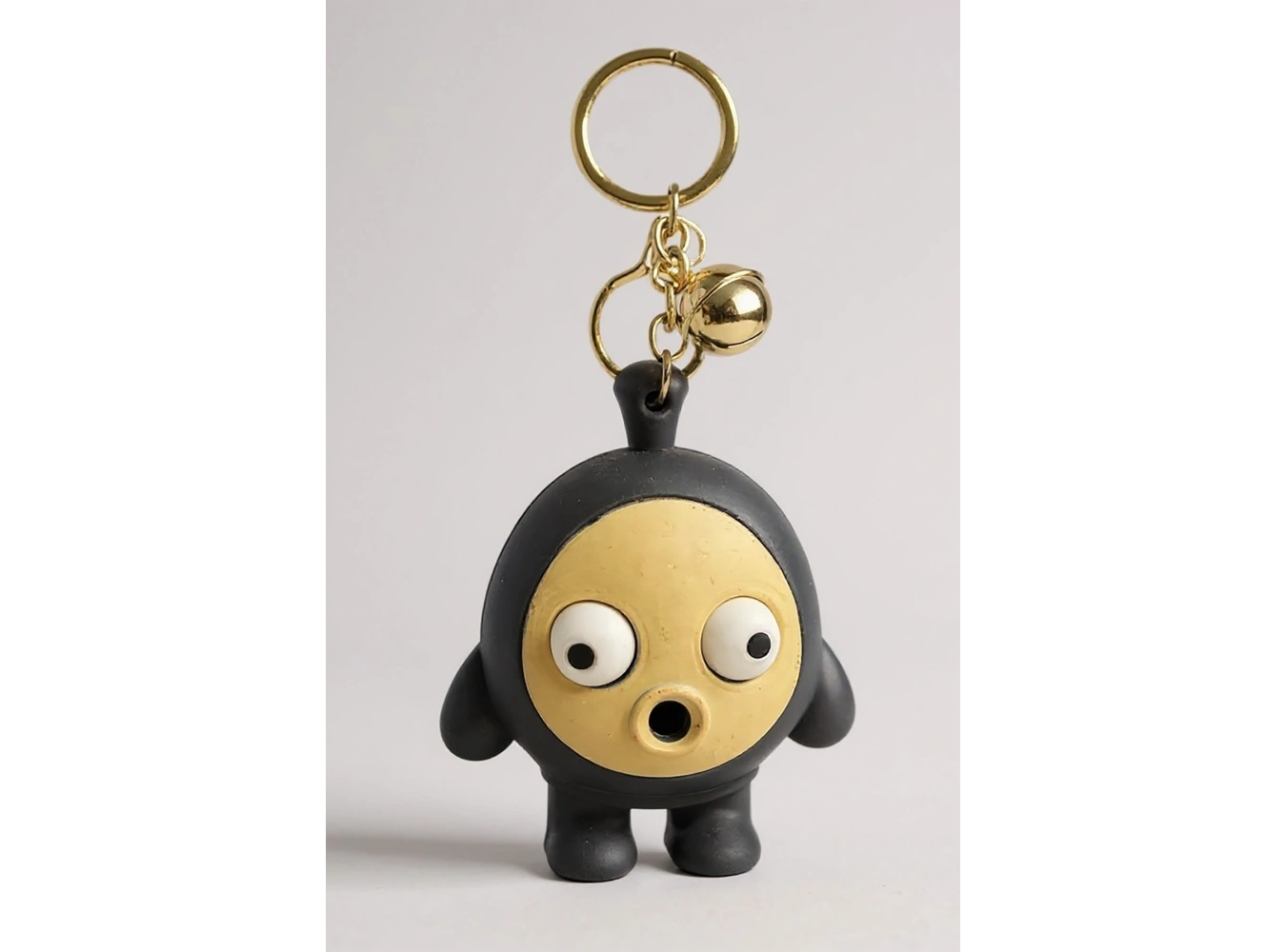 Gri Renk Oyuncak Figürlü Anahtarlık