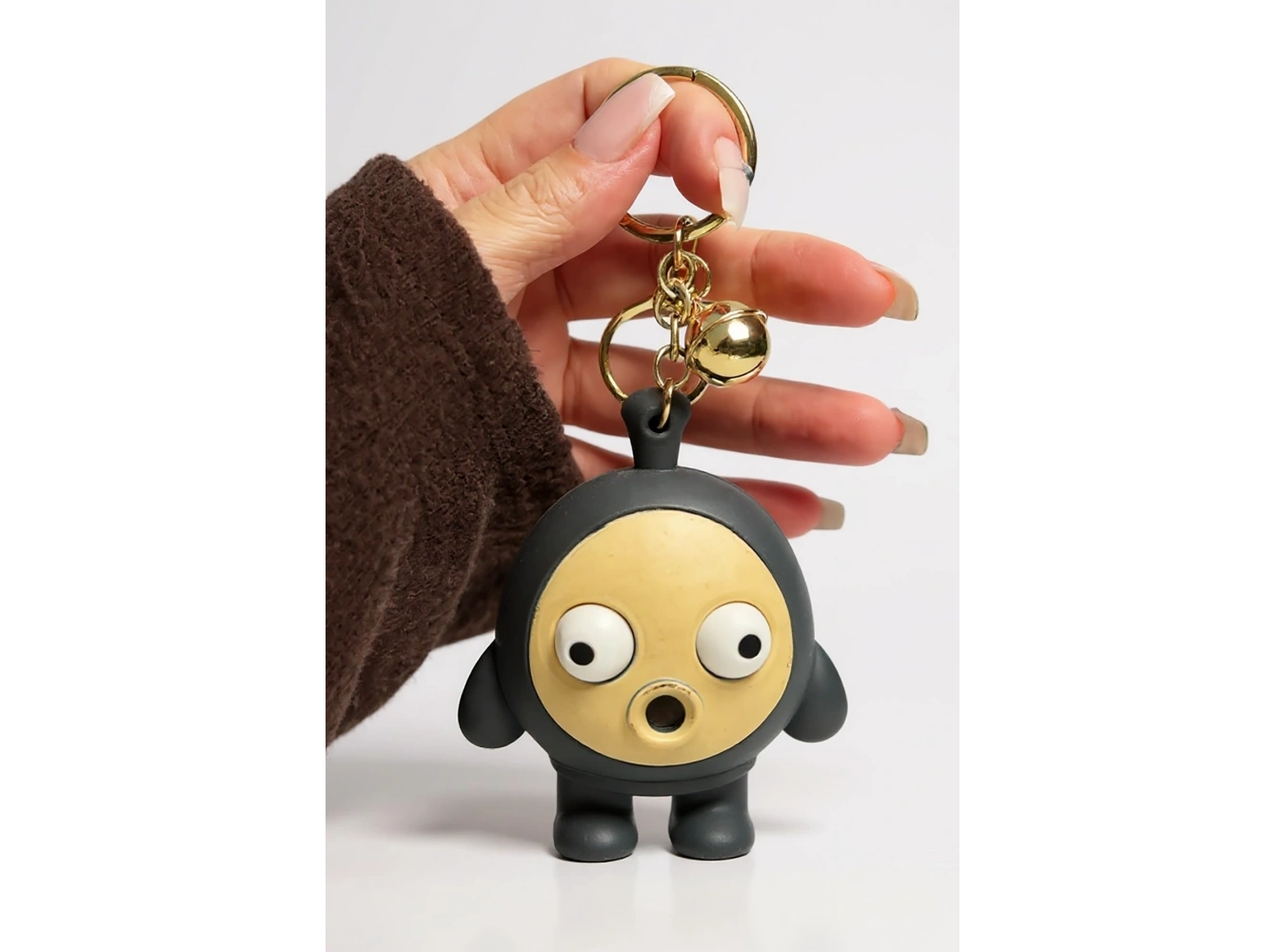 Gri Renk Oyuncak Figürlü Anahtarlık