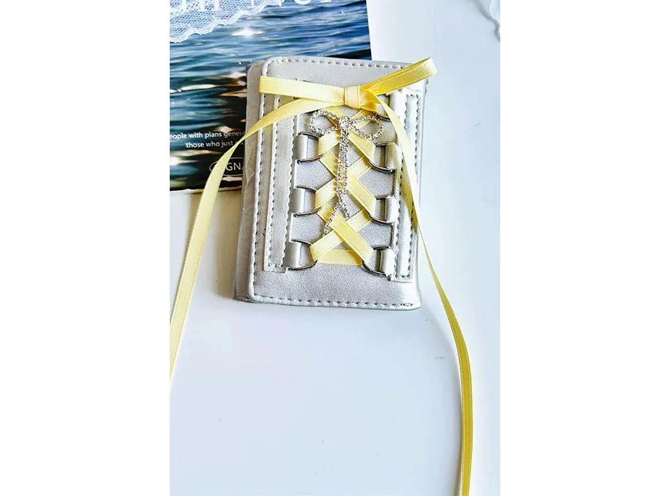 Gri Renk Sarı Kurdele Detaylı Kadın Cüzdan/ Kartlık