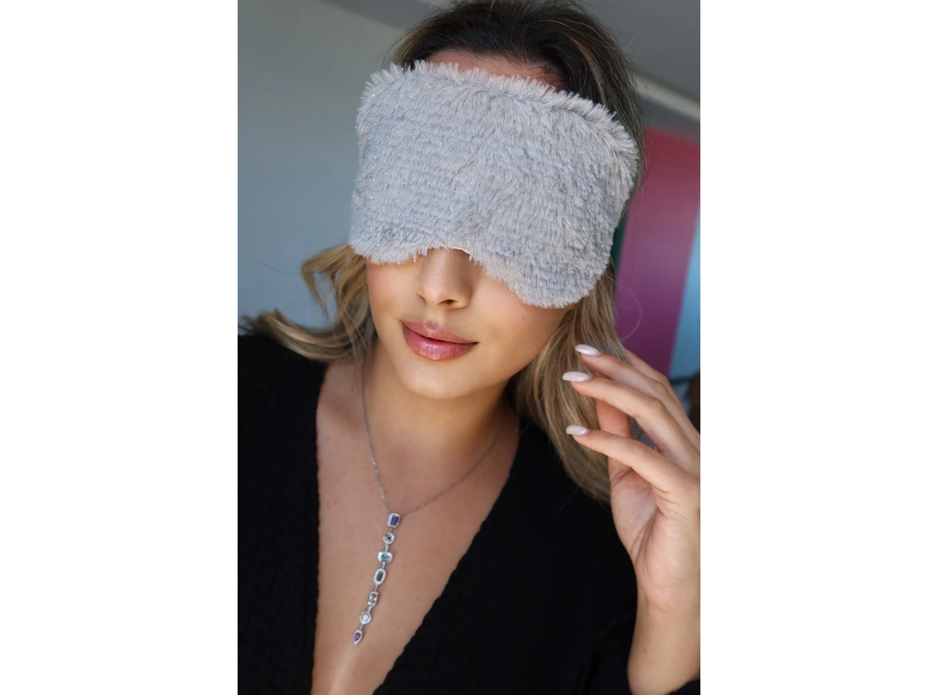 Gri Renk Sim Detaylı Peluş Uyku Bandı