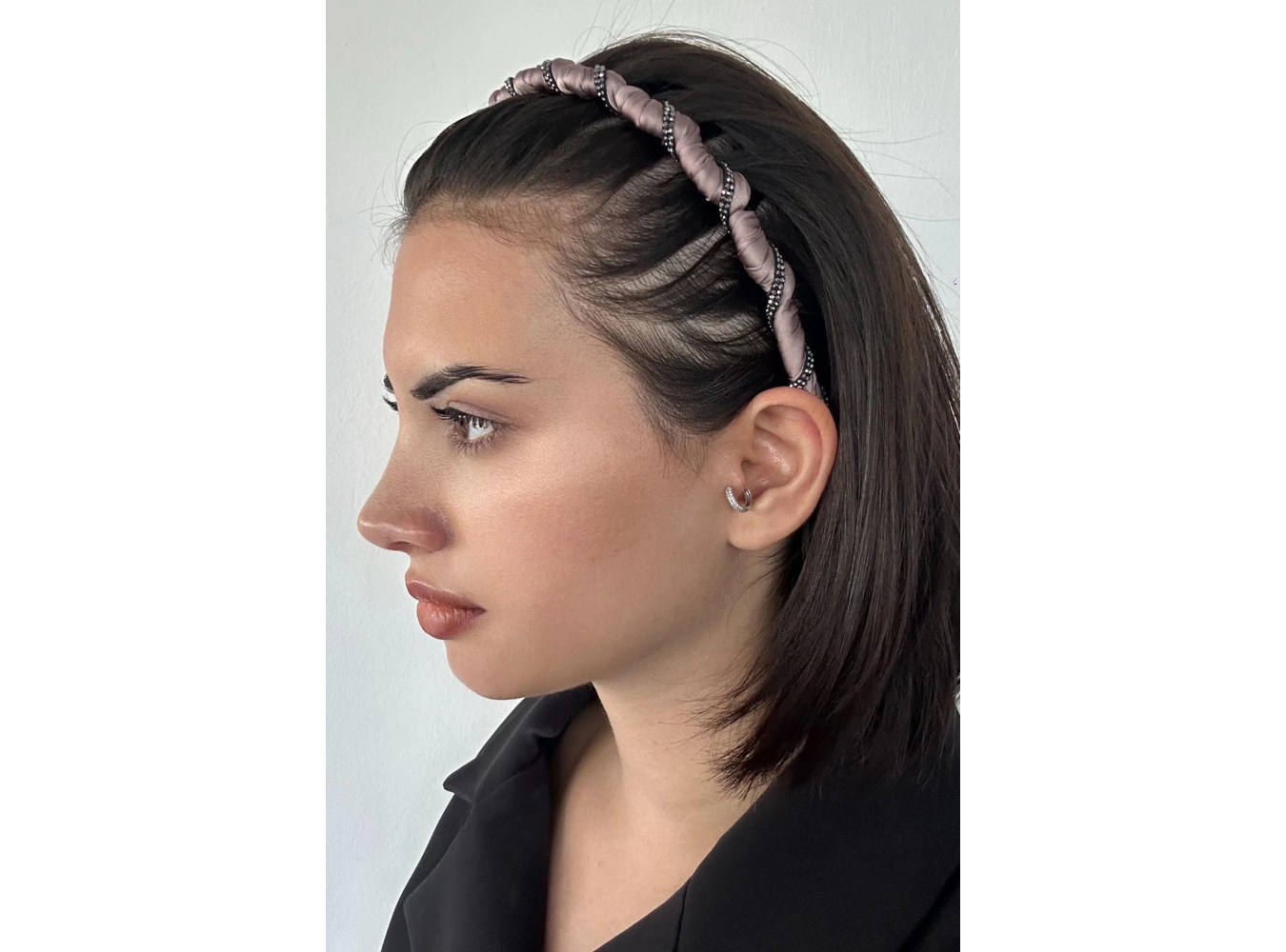 Gül Kurusu Renk Taş Detaylı Taraklı Taç