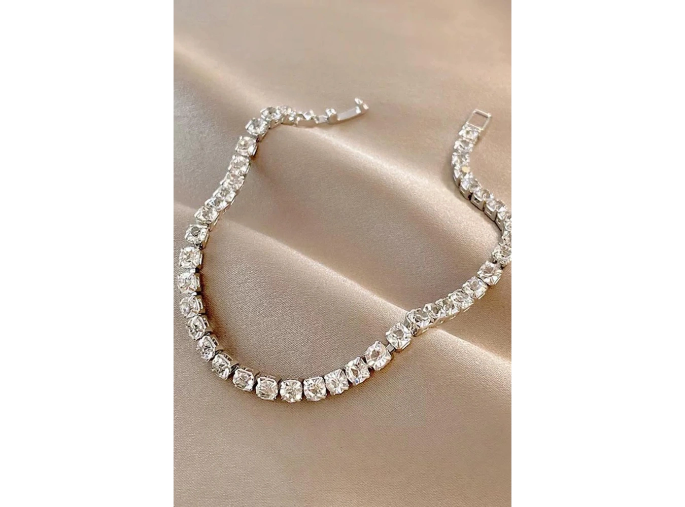 Gümüş Renk 14K Altın Kaplama Taşlı Bileklik