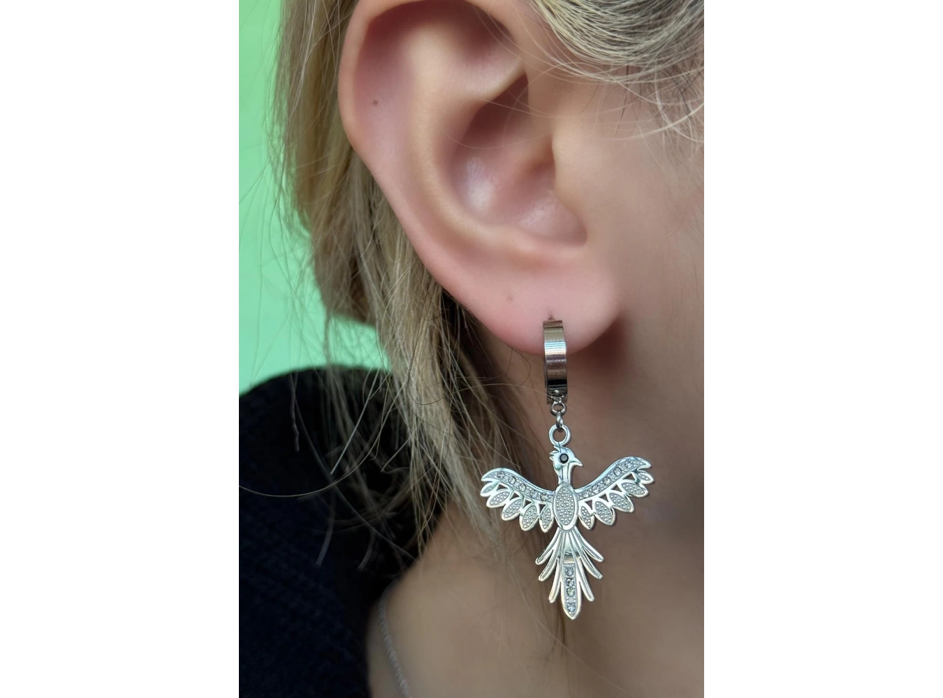 Gümüş Renk Anka Kuşu Figürlü Çelik Küpe (Çift)