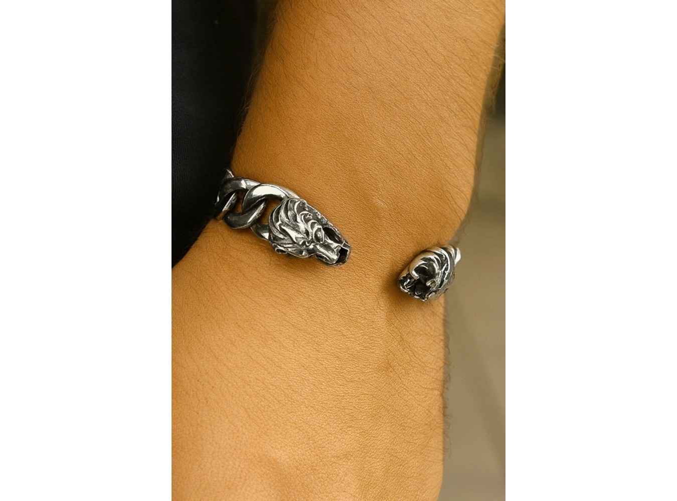 Gümüş Renk Aslan Figürlü Erkek Çelik Kelepçe Bileklik