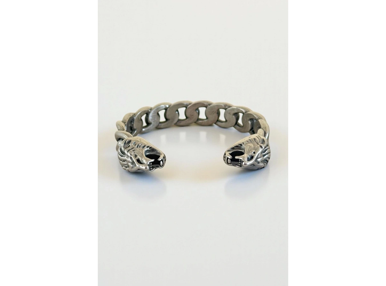 Gümüş Renk Aslan Figürlü Erkek Çelik Kelepçe Bileklik