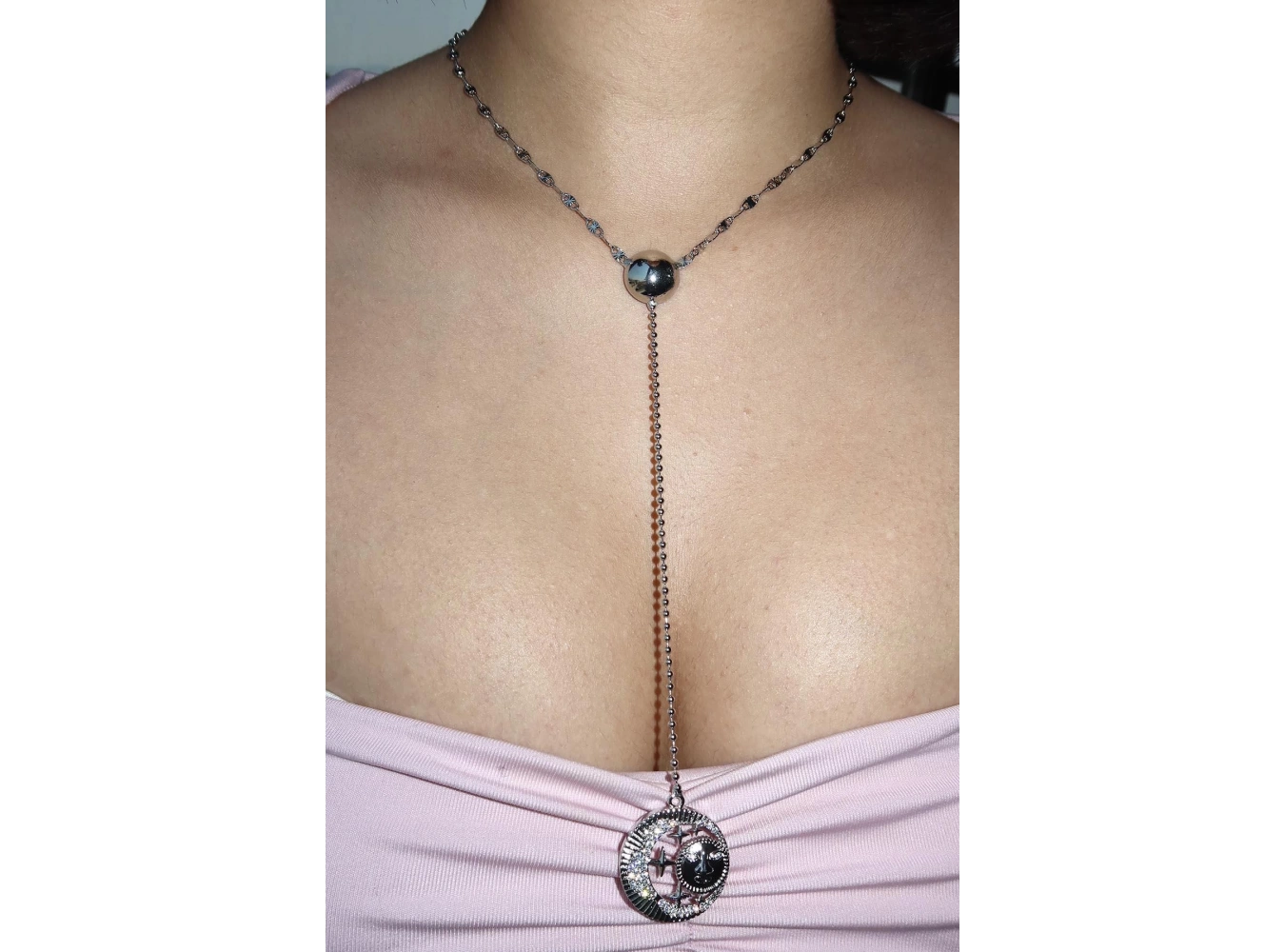 Gümüş Renk Ay Ve Yıldız Figürlü Taş Detaylı Y Kolye