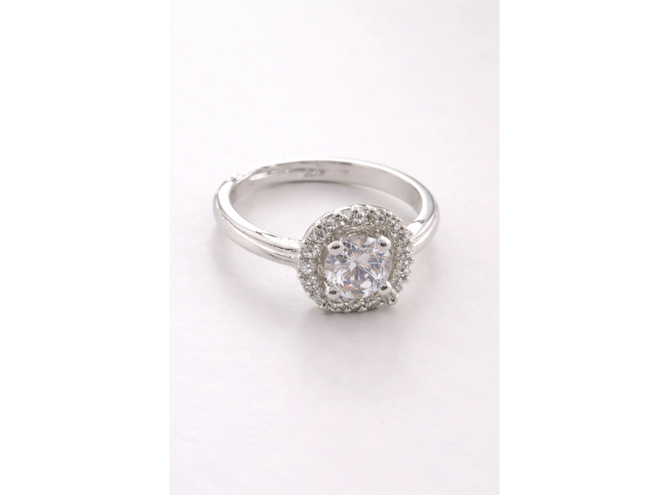 Gümüş Renk Ayarlanabilir Tektaş Yüzük