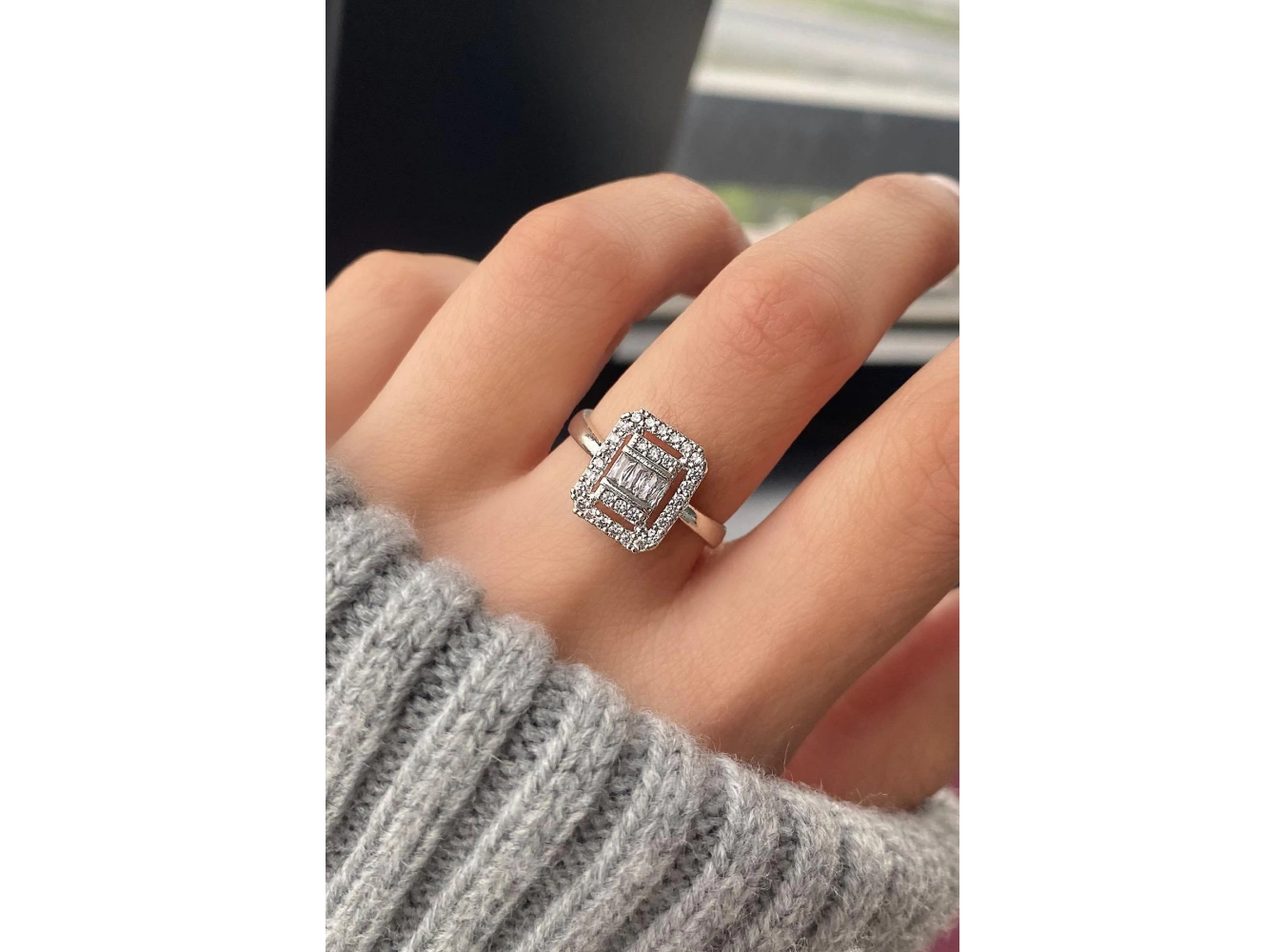 Gümüş Renk Baget Figürlü Ayarlanabilir Yüzük