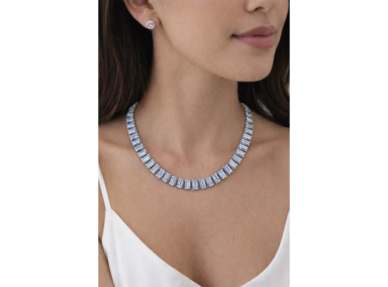 Gümüş Renk Baget Taş Detaylı Abiye Set