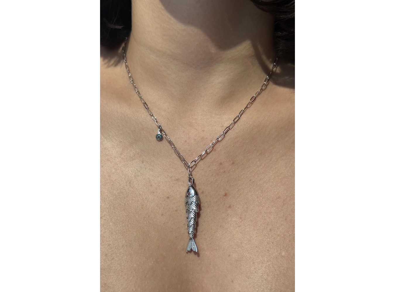 Gümüş Renk Balık Figürlü YSX Kolye