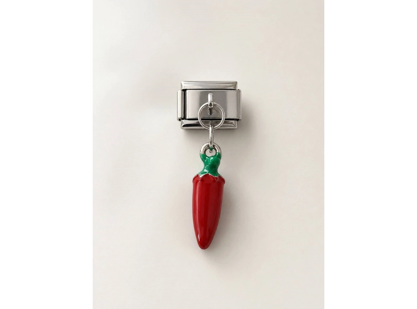 Gümüş Renk Biber Figürlü Çelik Nomination Charm (Tek)