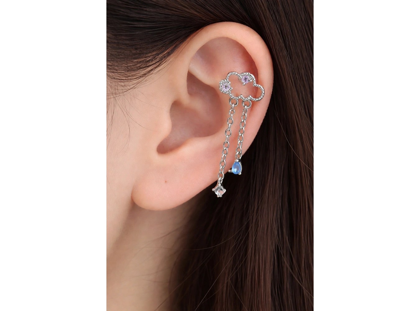 Gümüş Renk Bulut Figürlü Taş Detaylı Cerrahi Çelik Tragus/Kıkırdak Küpe/Piercing (Tek)