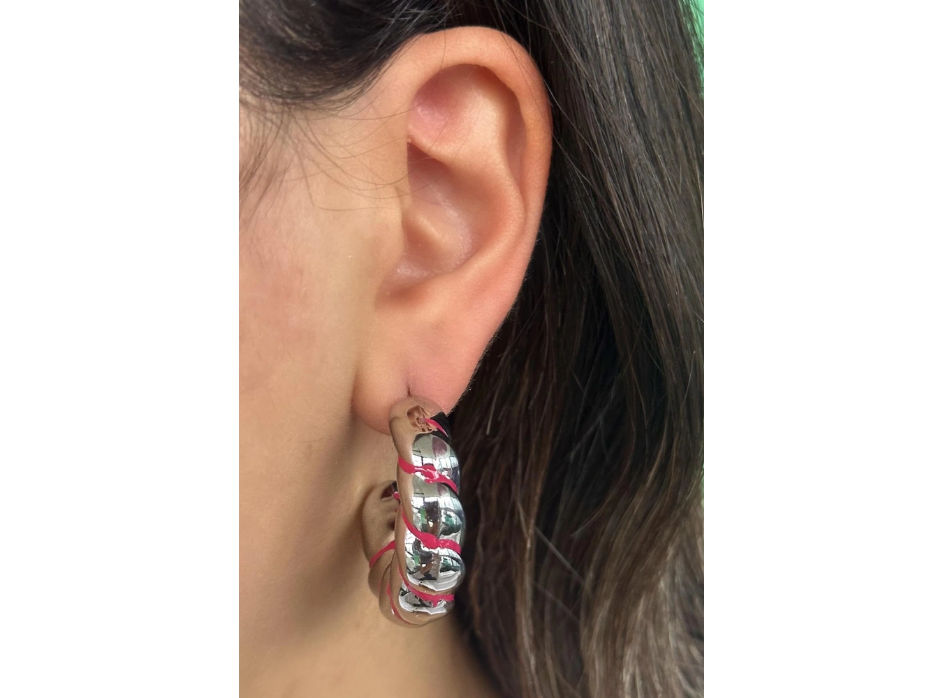 Gümüş Renk Burgu Detaylı Çelik Küpe (Çift)