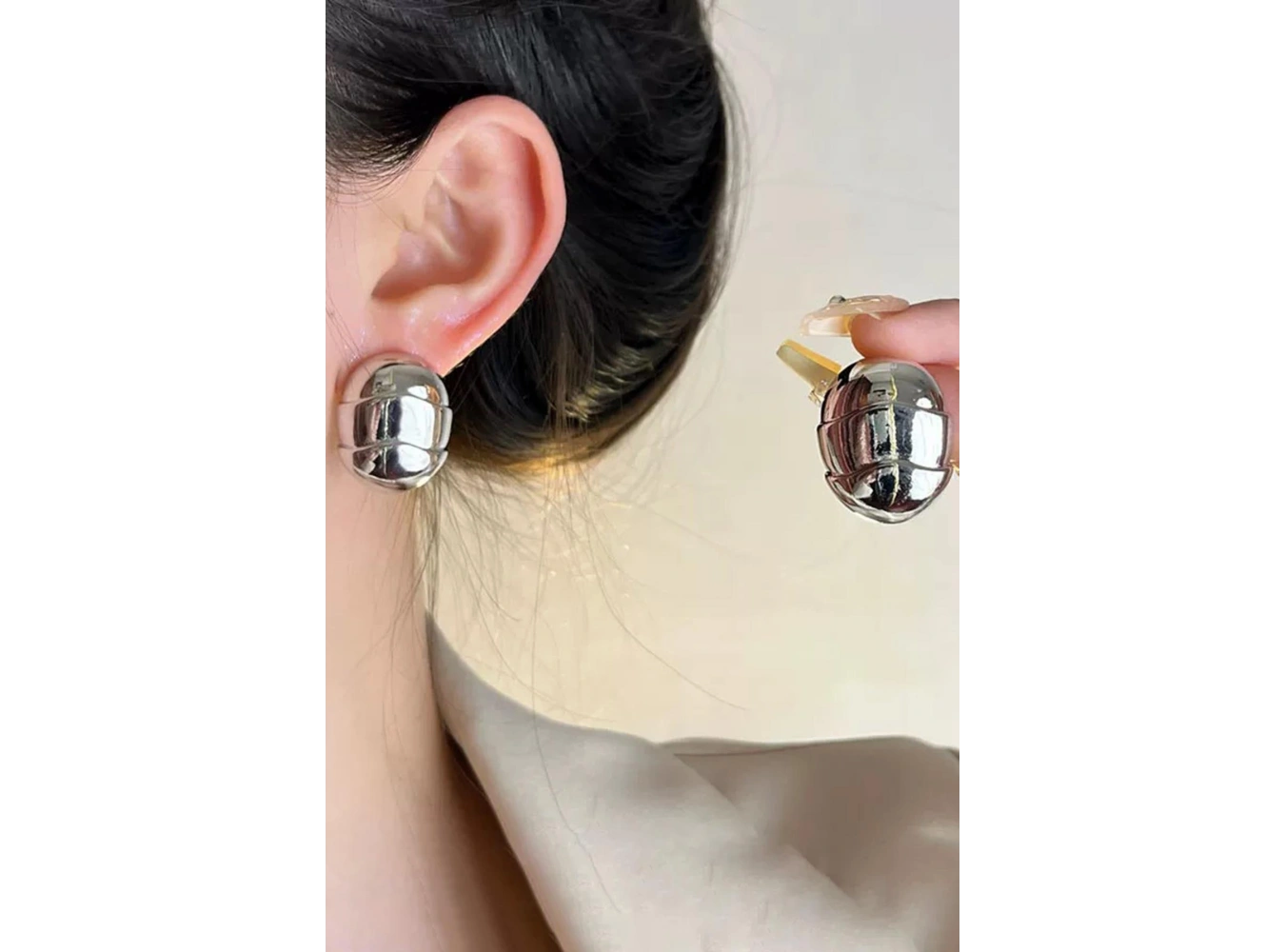 Gümüş Renk Çelik Küpe (Çift)